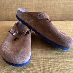 Birkenstock caramel colored suede Boston size 38 in EUC.